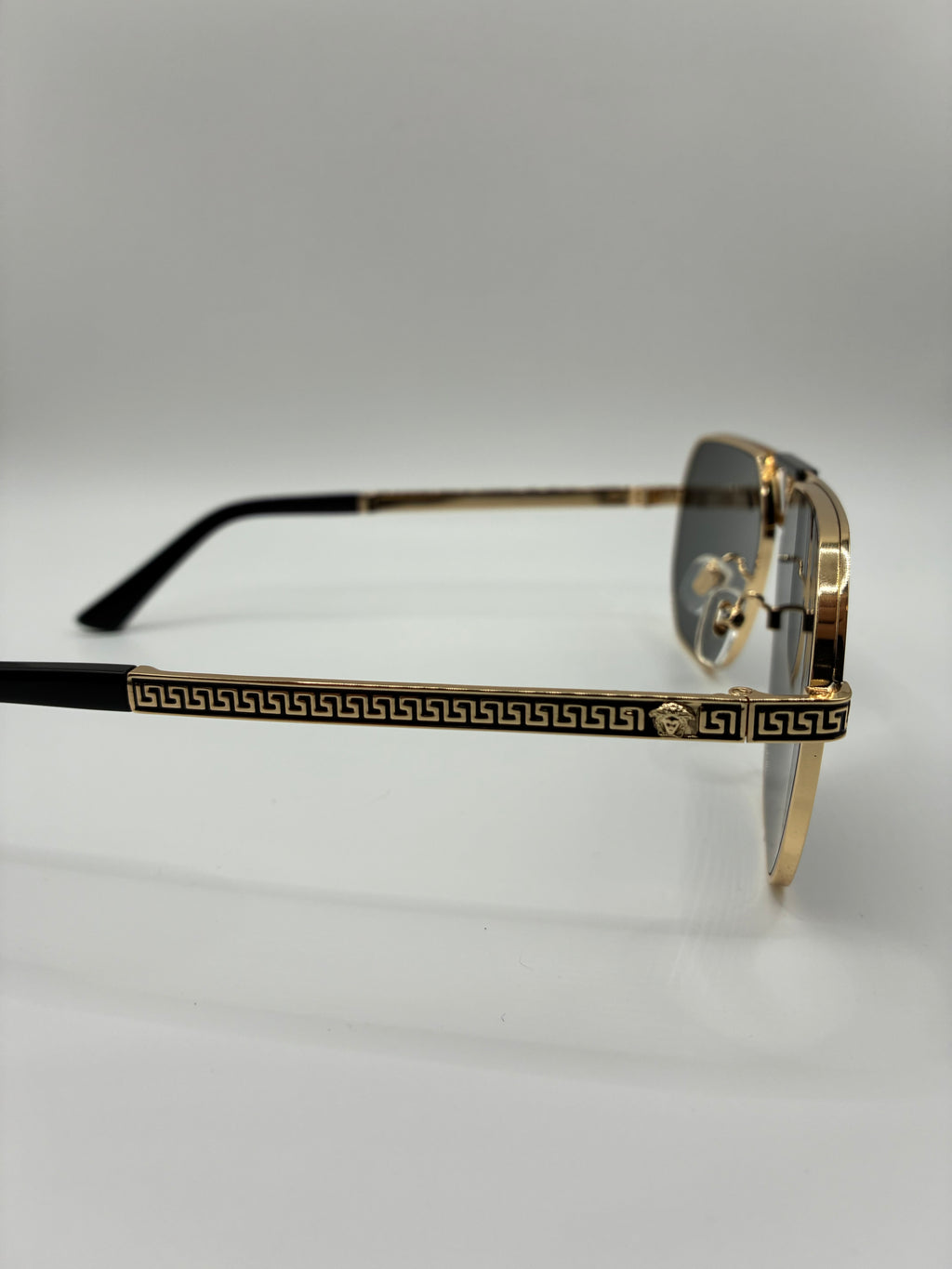 Ve sunglasses